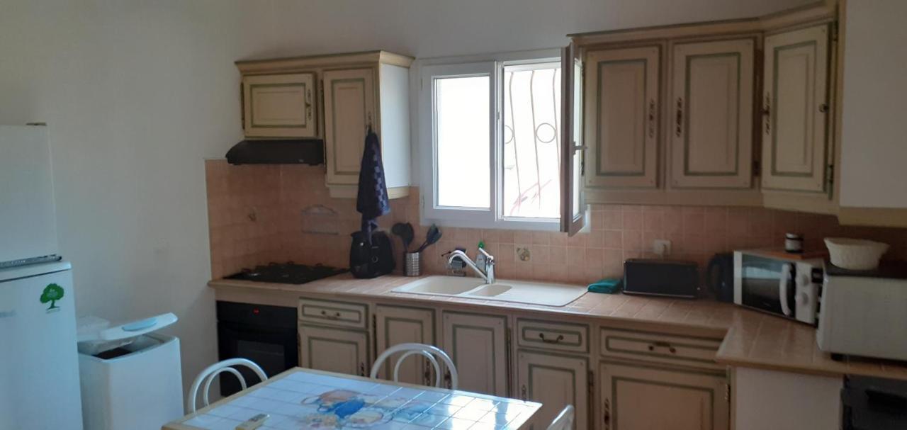 Maisonnette Au Pied De La Garrigue Villa Bernis Екстериор снимка